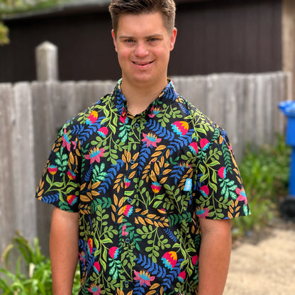 21 Pineapples "Tropical Vines" Button Up